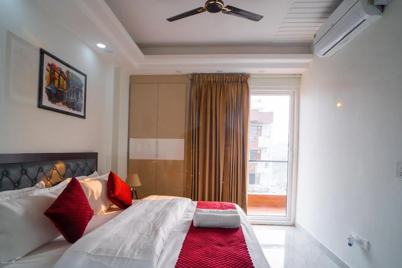 The Lodgers 1 Bhk Serviced Apartment Golf Course Road Gurgaon