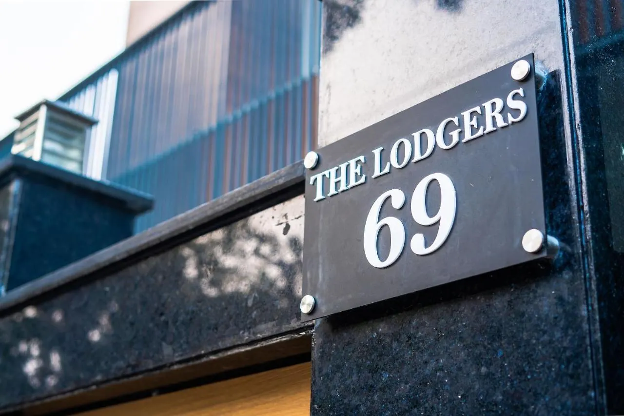 The Lodgers 1 Bhk Serviced Apartment Golf Course Road Gurgaon