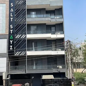 Saltstayz Express - Golf Course Road & Dlf Phase-1 Hotel
