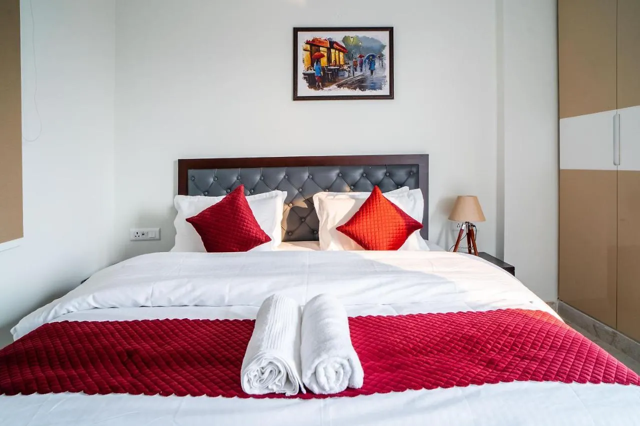 The Lodgers 1 Bhk Serviced Apartment Golf Course Road Gurgaon