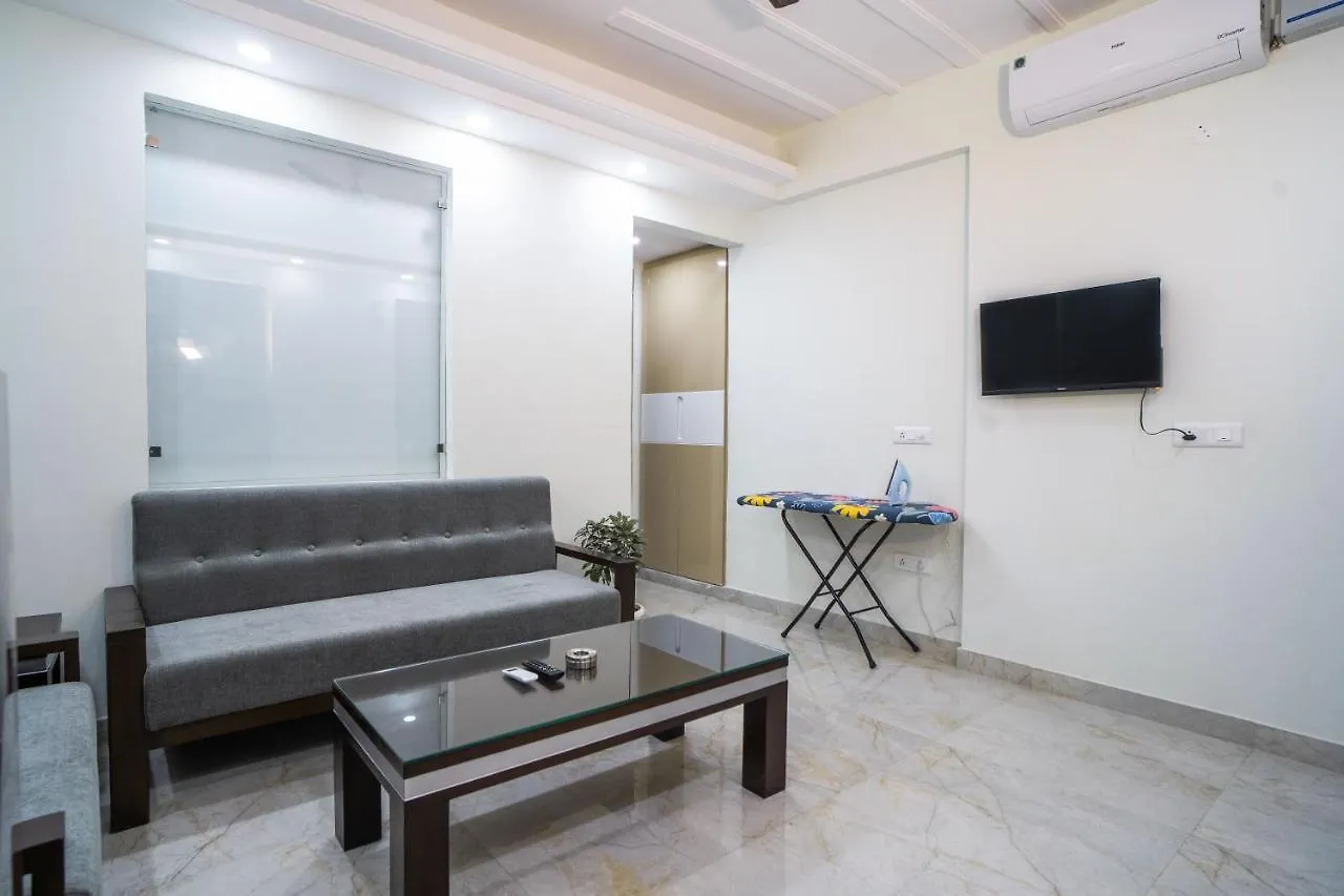 The Lodgers 1 Bhk Serviced Apartment Golf Course Road Gurgaon 0*,